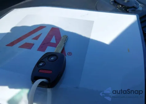 2008 Honda Cr-V Lx z USA, uszkodzony, nr VIN JHLRE48368C073840